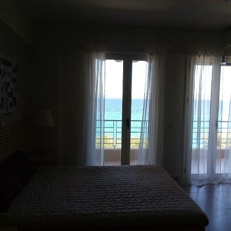 Avia Holiday Homes Dış mekan fotoğraf