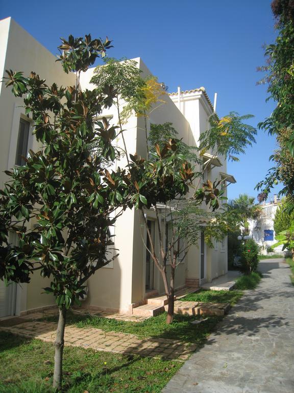Avia Holiday Homes Dış mekan fotoğraf
