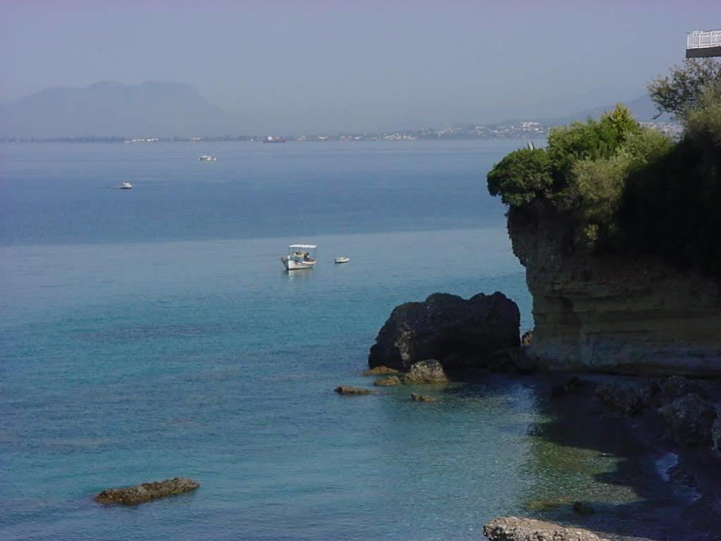 Avia Holiday Homes Dış mekan fotoğraf