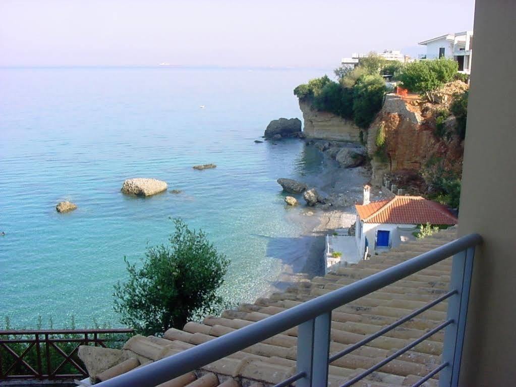 Avia Holiday Homes Dış mekan fotoğraf